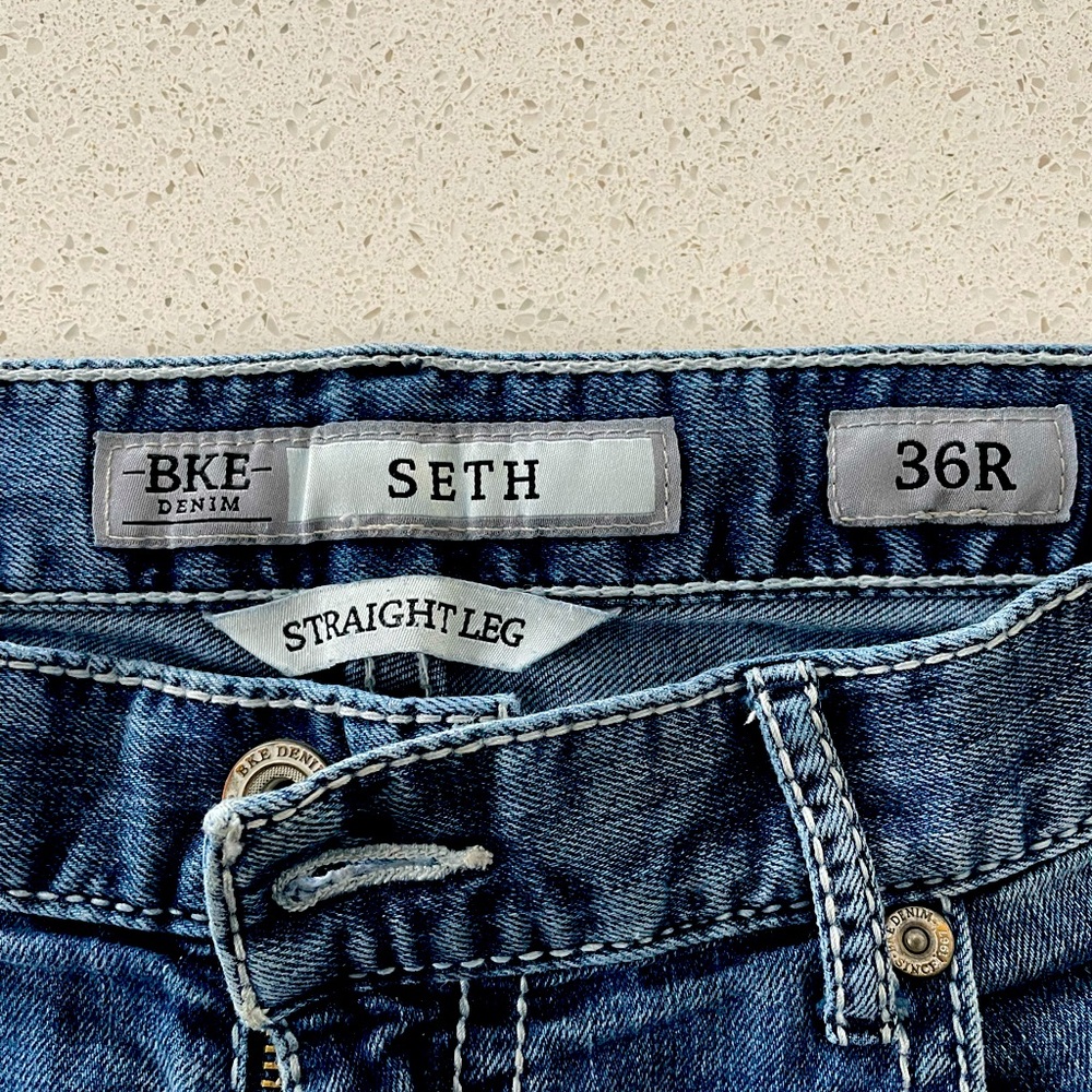 BKE Seth 36R Straight Leg